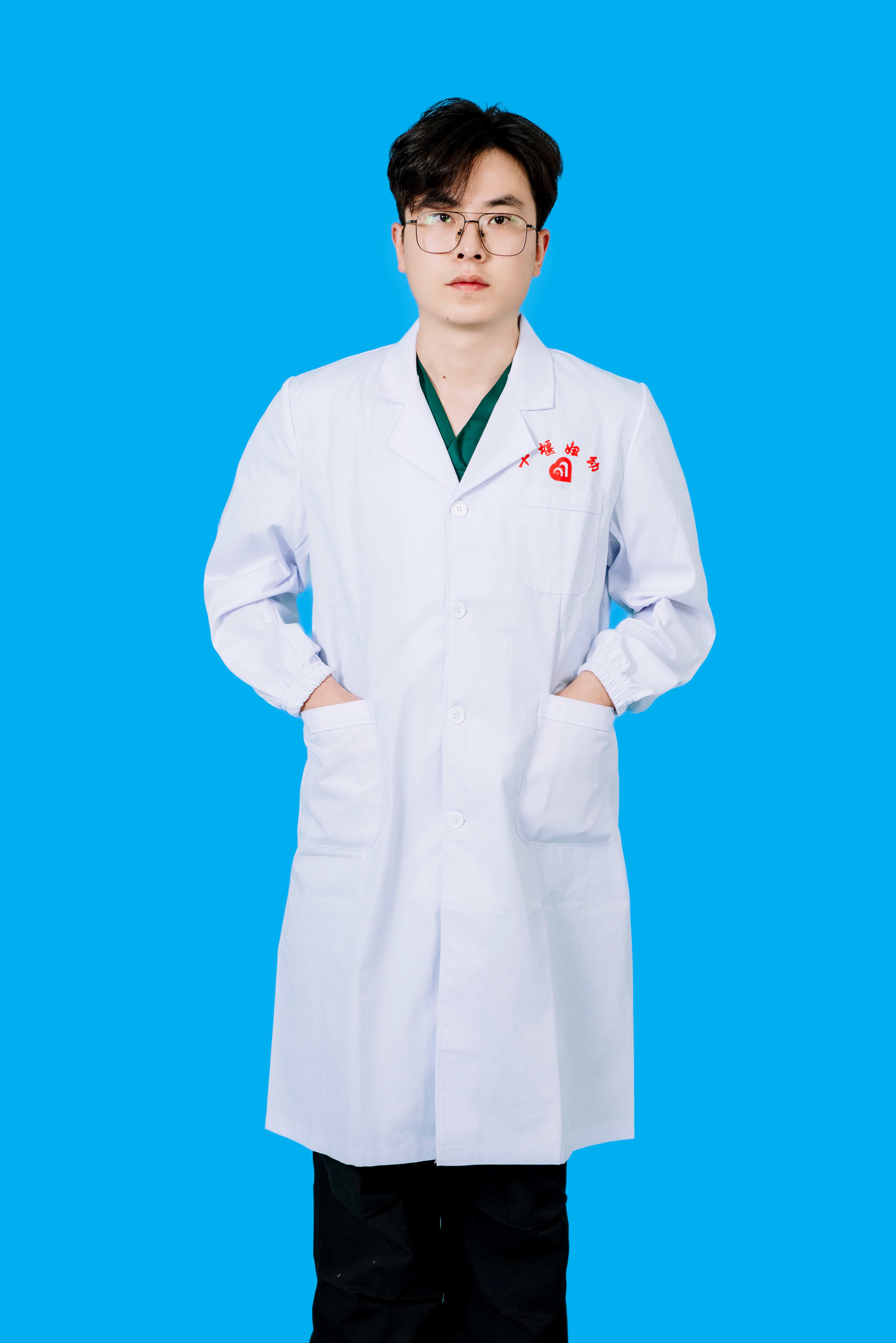 李一鸣